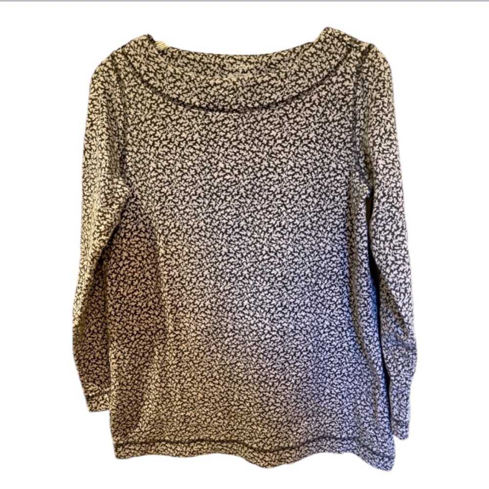 Liz Claiborne Scoop Neck Top